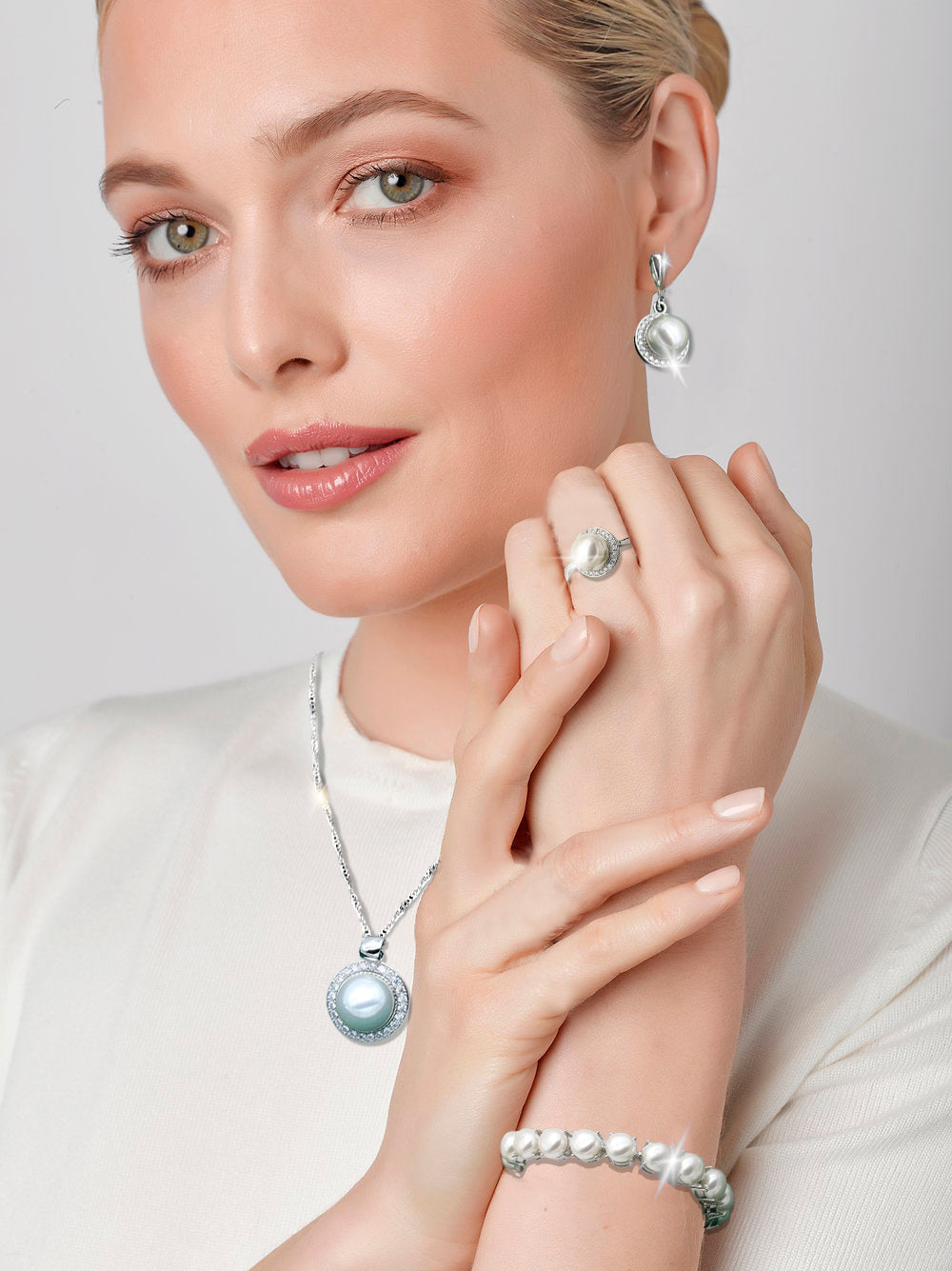 Radiant Pearl Set : Inspire Your Look with a Gorgeous 925 Sterling Silver Jewelry Set